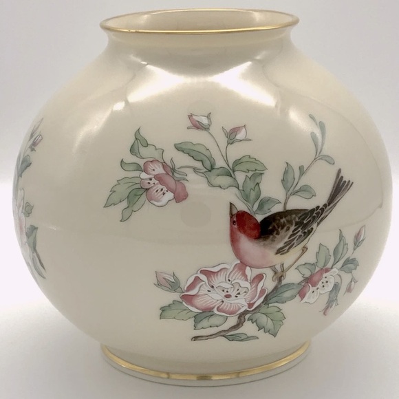 LENOX ⭐️ “Serenade” vase - Picture 1 of 5